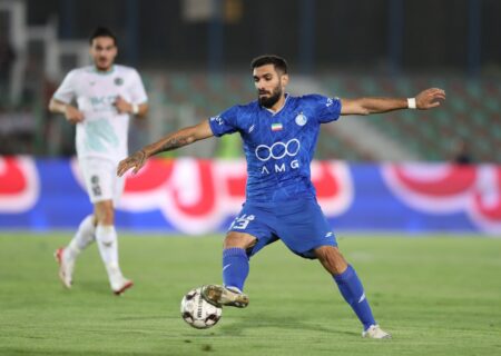 عصبانیت هواداران استقلال از عارف آقاسی؛ او را به نیمکت زاهدان تبعید کنید!